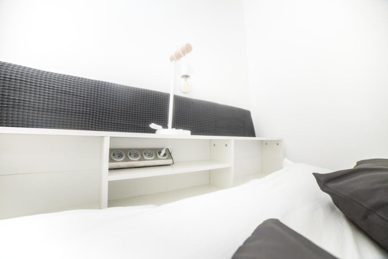 City Centre Hidden Gem! Apartment For Up To 3 People บรัสเซลส์ ภายนอก รูปภาพ
